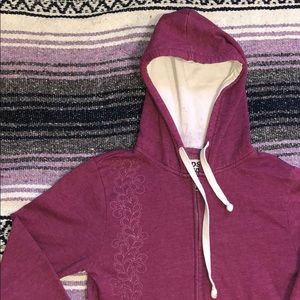 🌍Sustainable Embroidered Zip Up Hoodie🌎